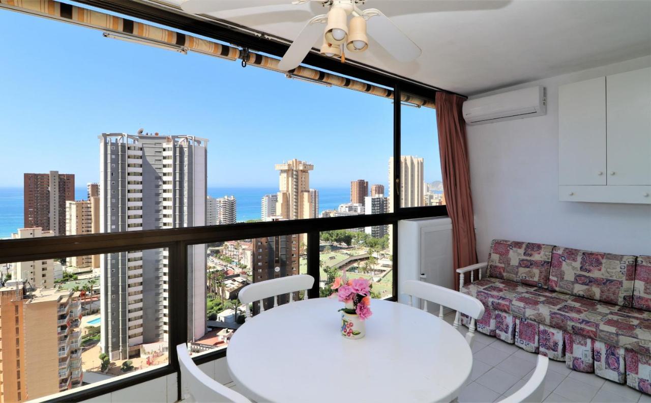 Gemelos 2 18-E Benidorm Exteriér fotografie