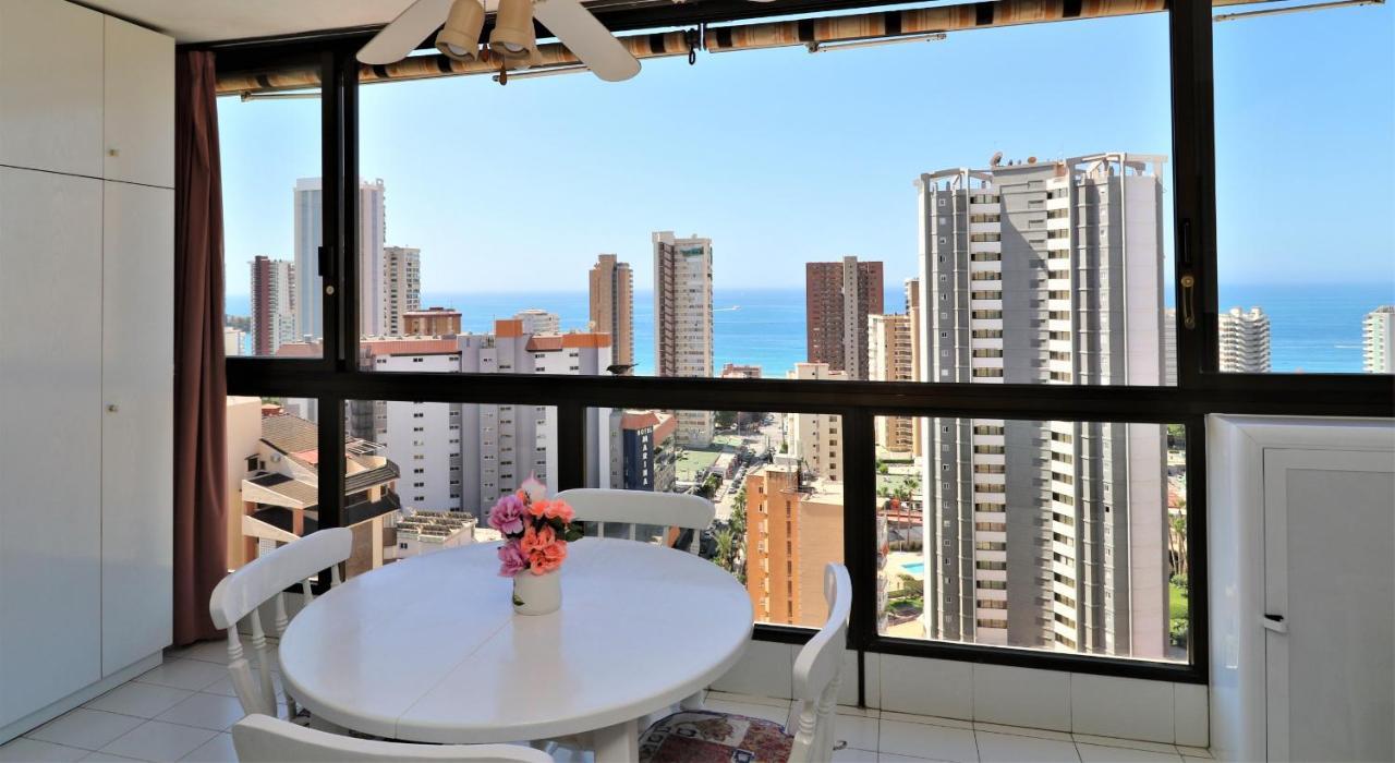 Gemelos 2 18-E Benidorm Exteriér fotografie