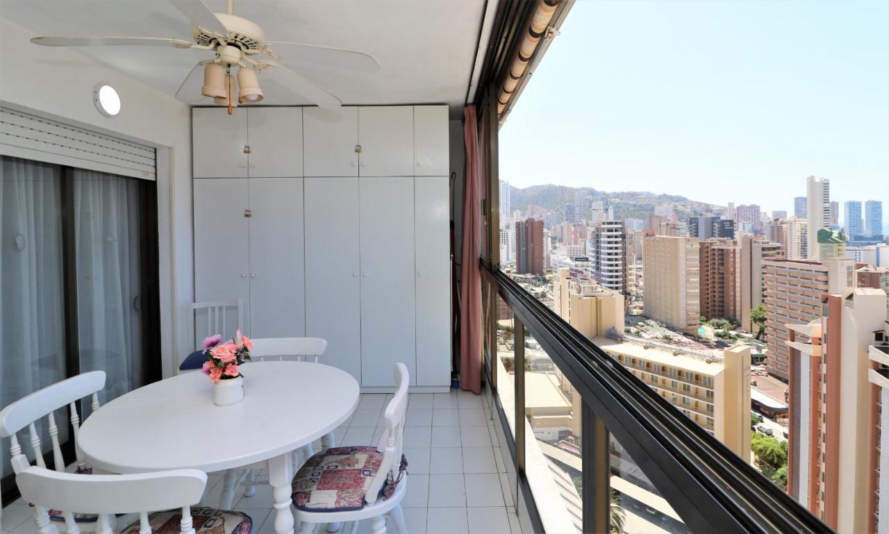 Gemelos 2 18-E Benidorm Exteriér fotografie